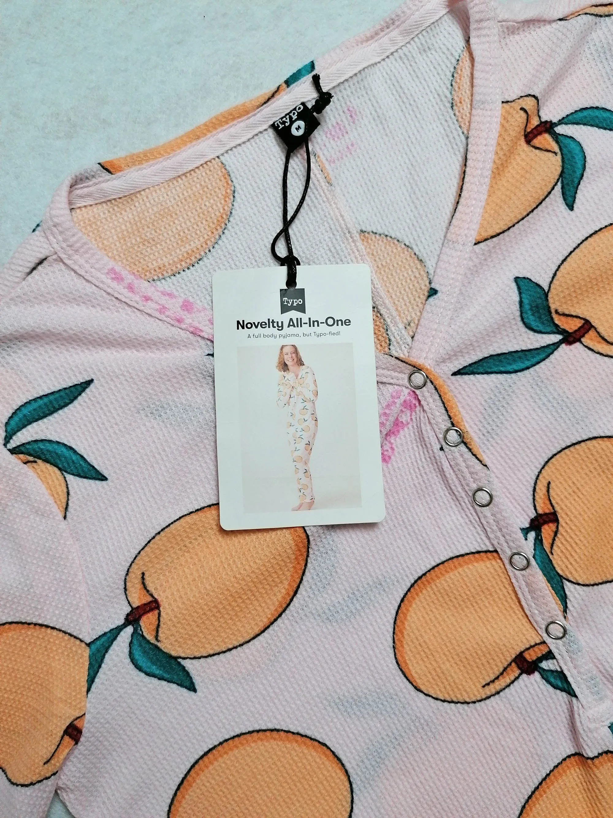 Deadstock NOS TYPO Onesie Pyjama Peaches Print ~ Size M