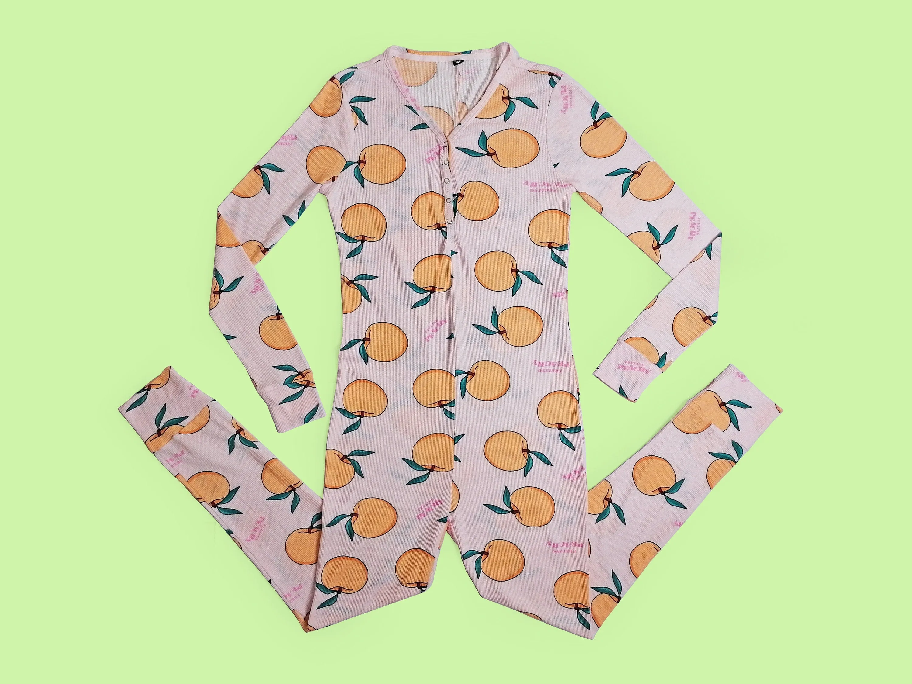 Deadstock NOS TYPO Onesie Pyjama Peaches Print ~ Size M