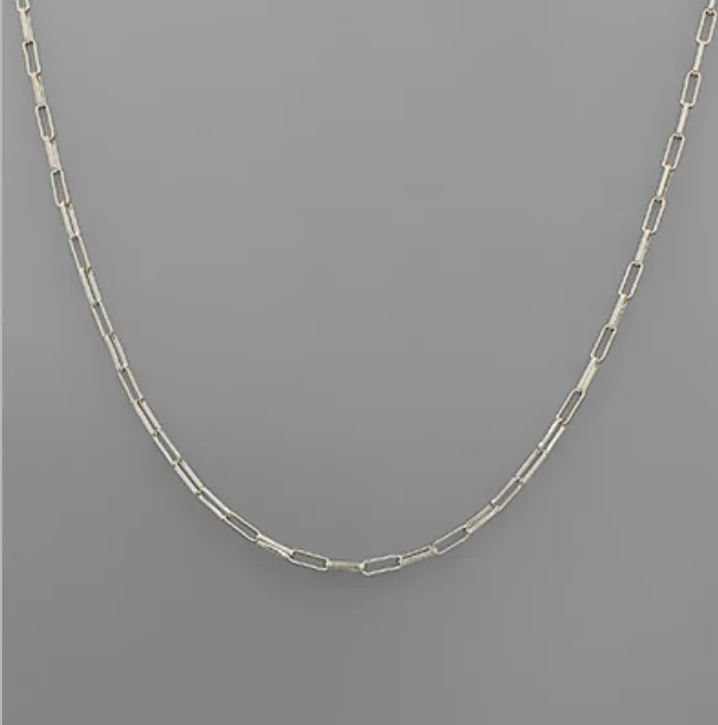 Finley 6mm Brass Paperclip Necklace