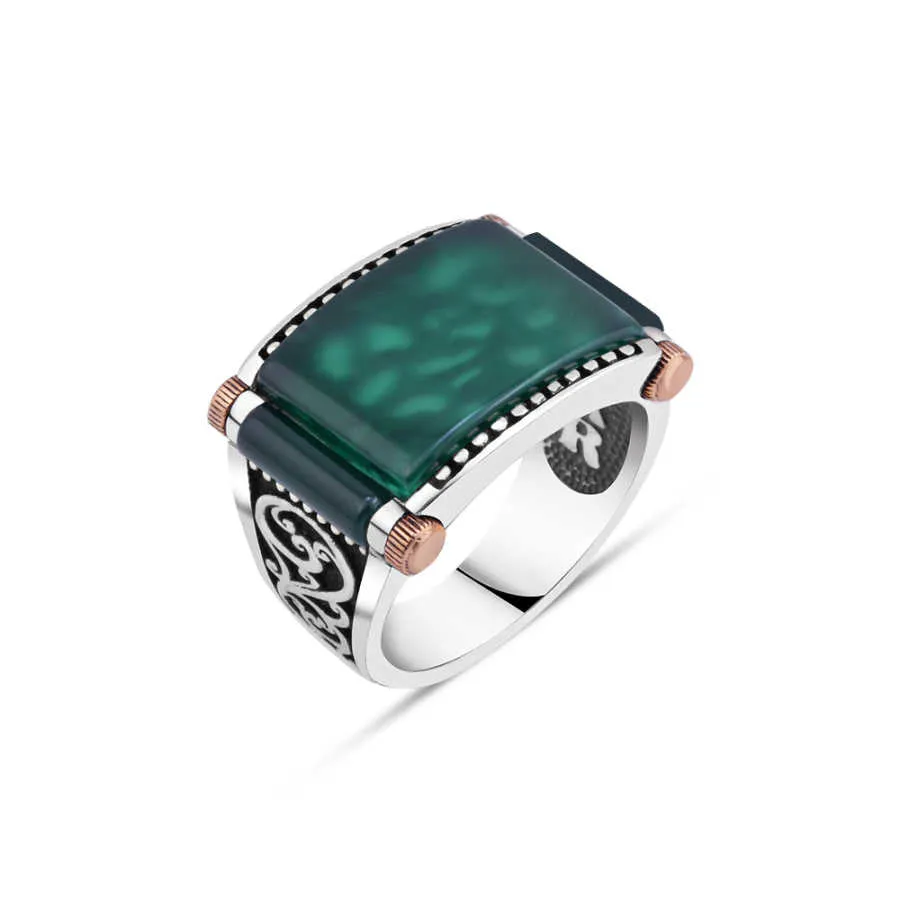 Green Agate Stone with Cylinders Flag Design Silver Men’s Ring