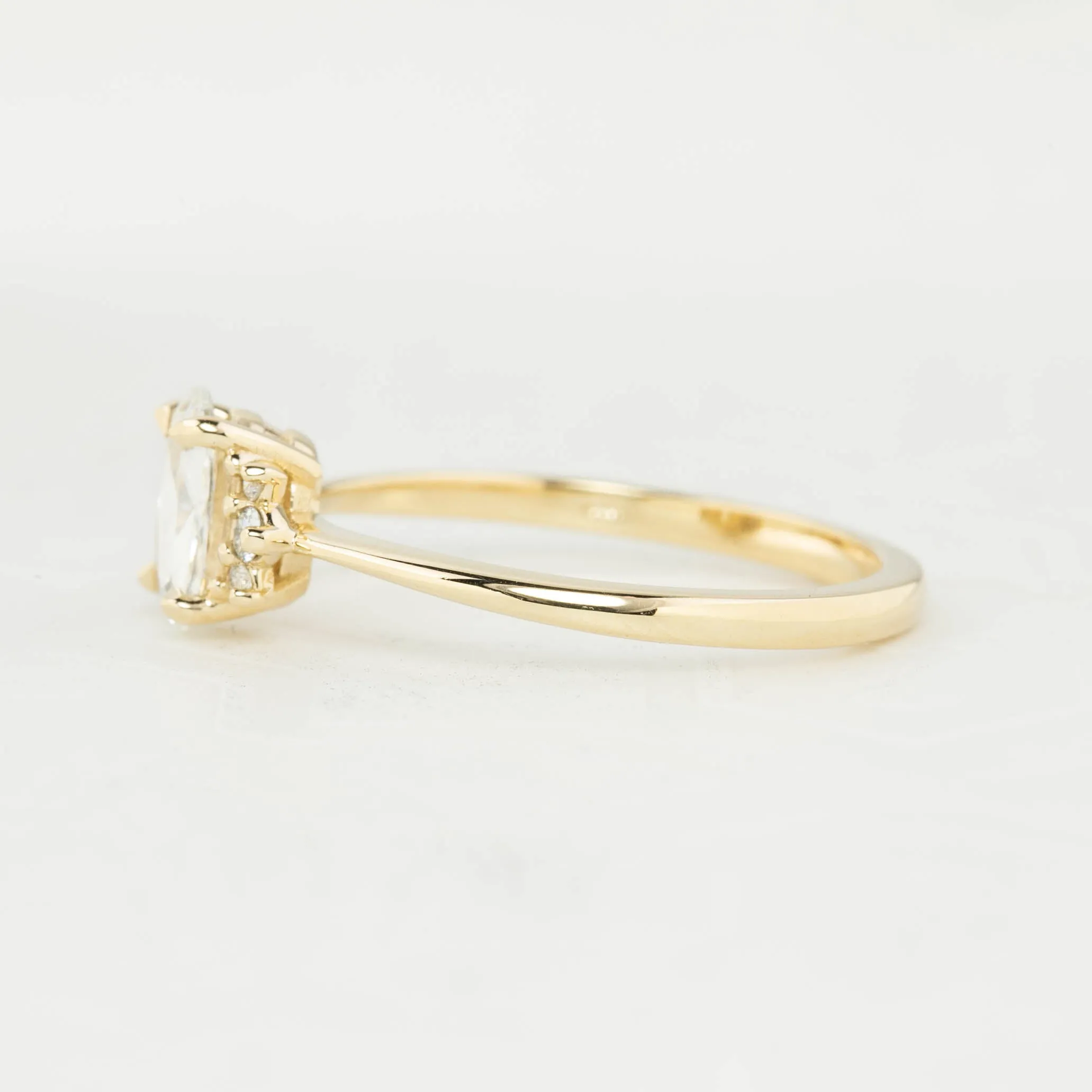 Lena Oval Rose Cut Diamond Ring