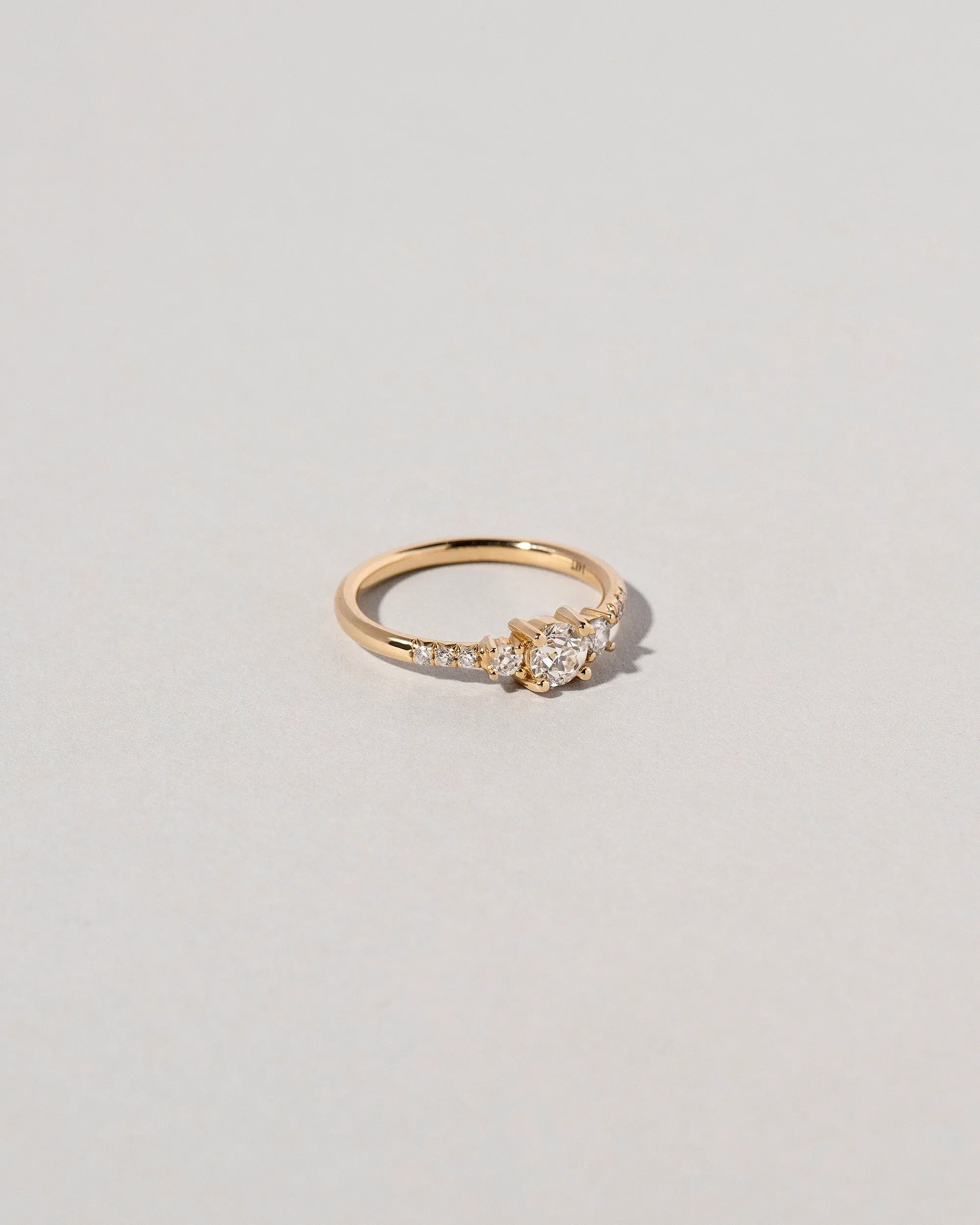 Patira Ring - White Diamond